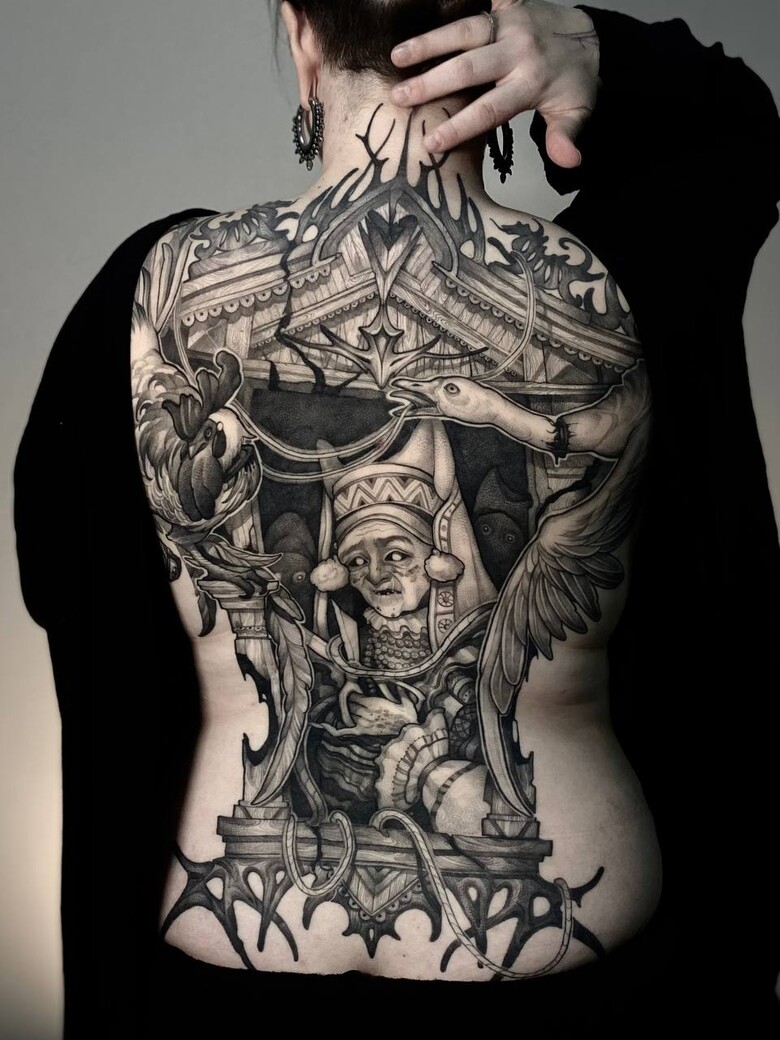 Тату мастер Александра Гагарина